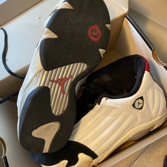 Jordan 14 Retro Black Toe - Size 10 Mens - Picture 2 of 5
